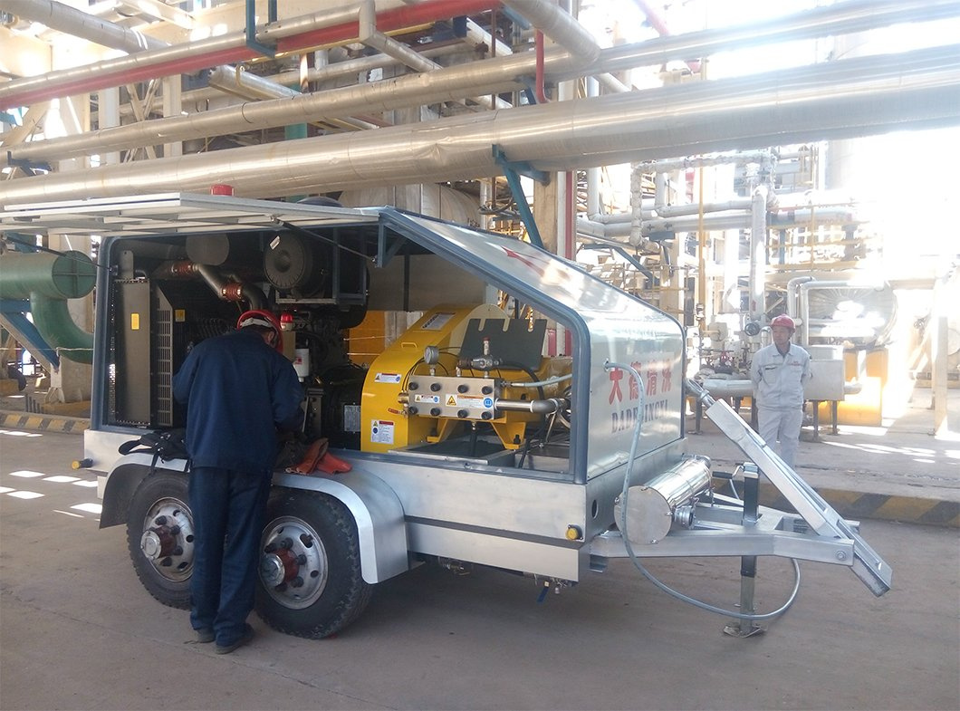 2800 bar 45L/min Diesel Trailer Type High-Pressure Pump/ Custom System for Automotive Paint Booth Cleaning
